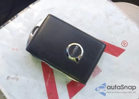 2022 Volvo Xc90 Recharge Plug-In Hybrid T8 Inscription Expression 6 Passenger from USA, damaged, VIN YV4BR00Z1N1820177